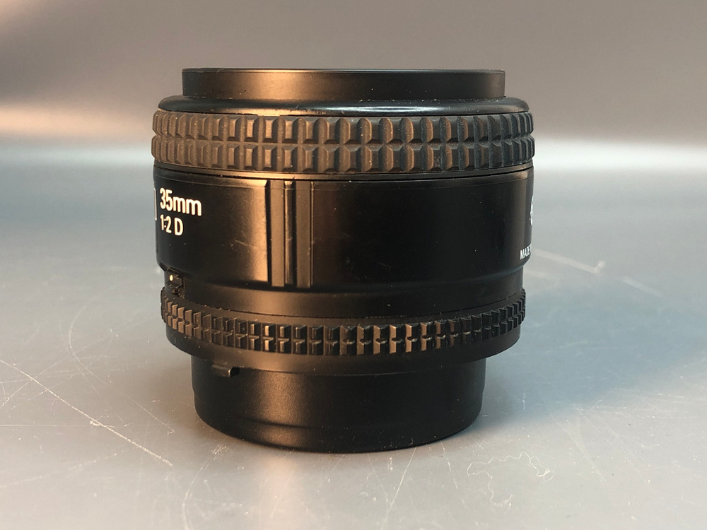 Nikon 35 2D