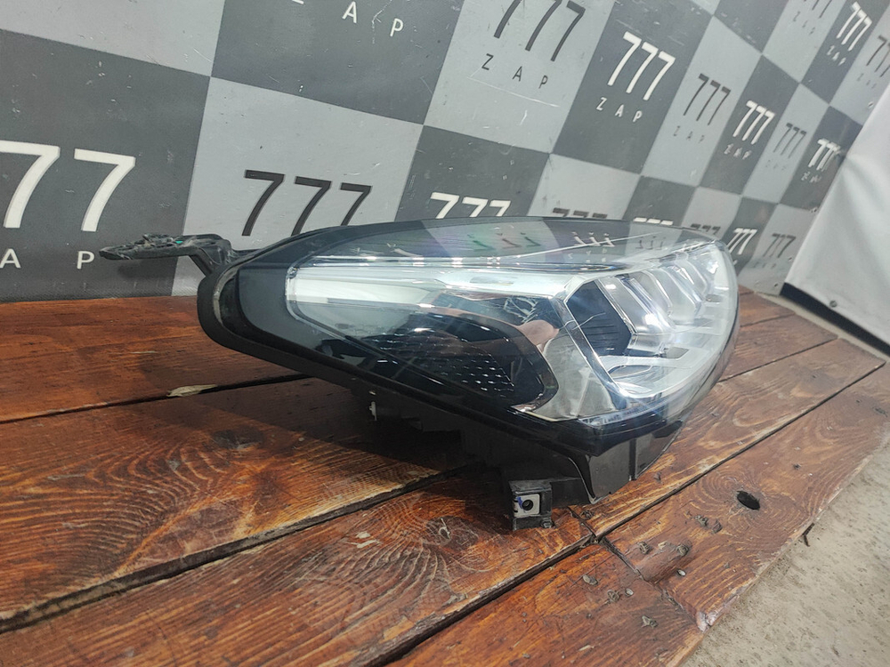 Фара правая LED Chery Tiggo 7 Pro 20-нв Б/У Оригинал 605000200AA
