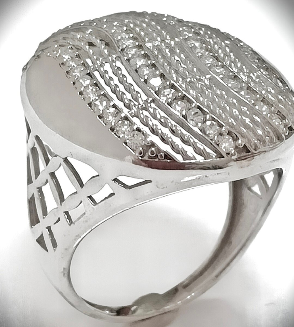 Ювелирное кольцо Эстерелла