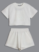 Летний костюм для девочки с шортами