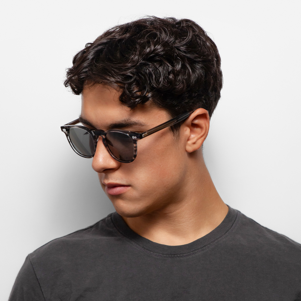 Очки солнцезащитные WHITELAB Icon Graphite / Grey