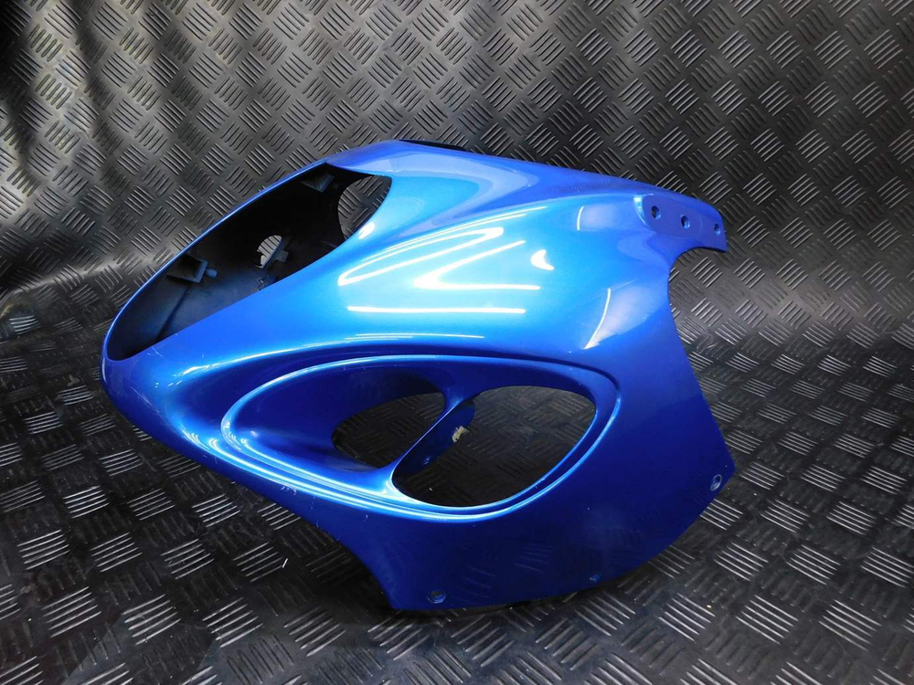 Пластик передний (обтекатель) Suzuki GSX1300R Hayabusa 99-07 GW71A 051676