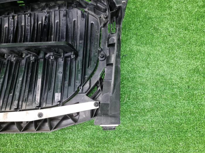 Решетка радиатора BMW X5 G05 (2018-2023)