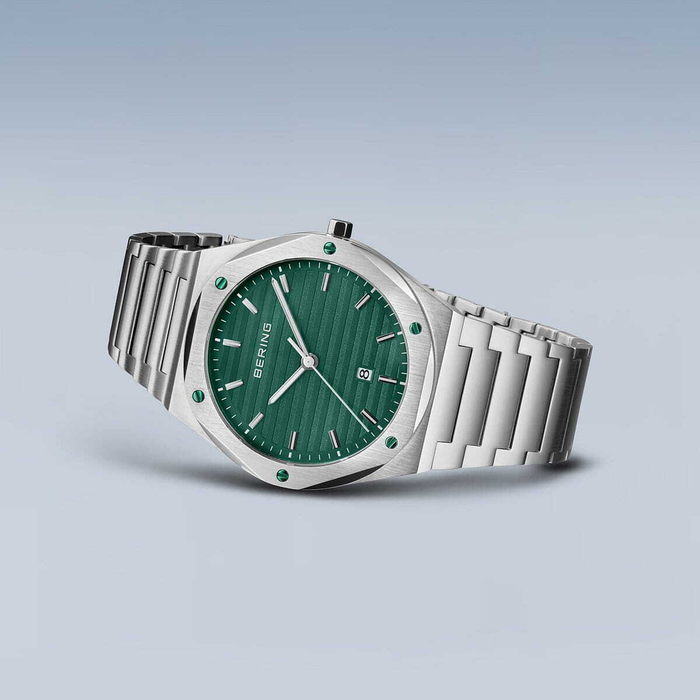 Мужские наручные часы Bering 19742-708