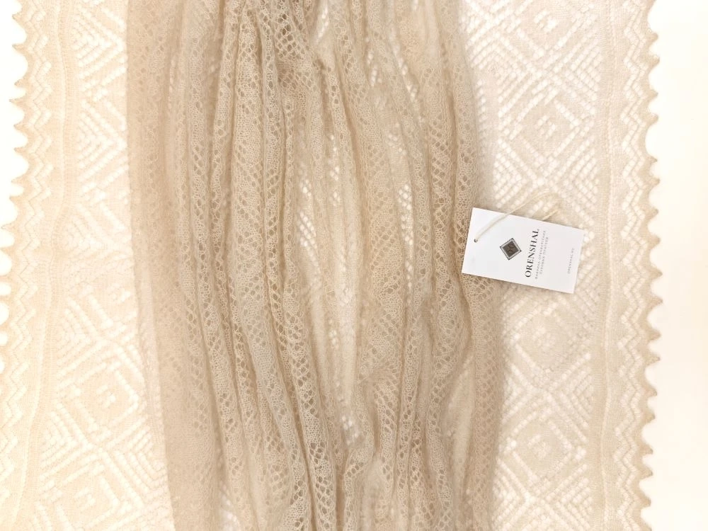 Оренбургский пуховый палантин А14060-31 светло-бежевый