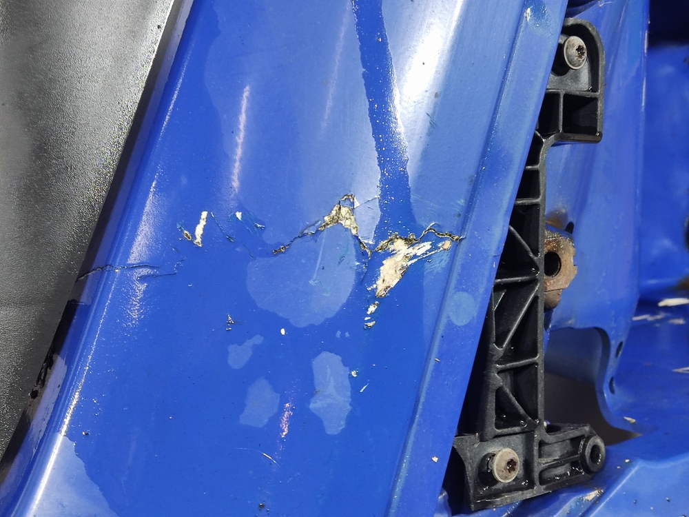 Бампер передний