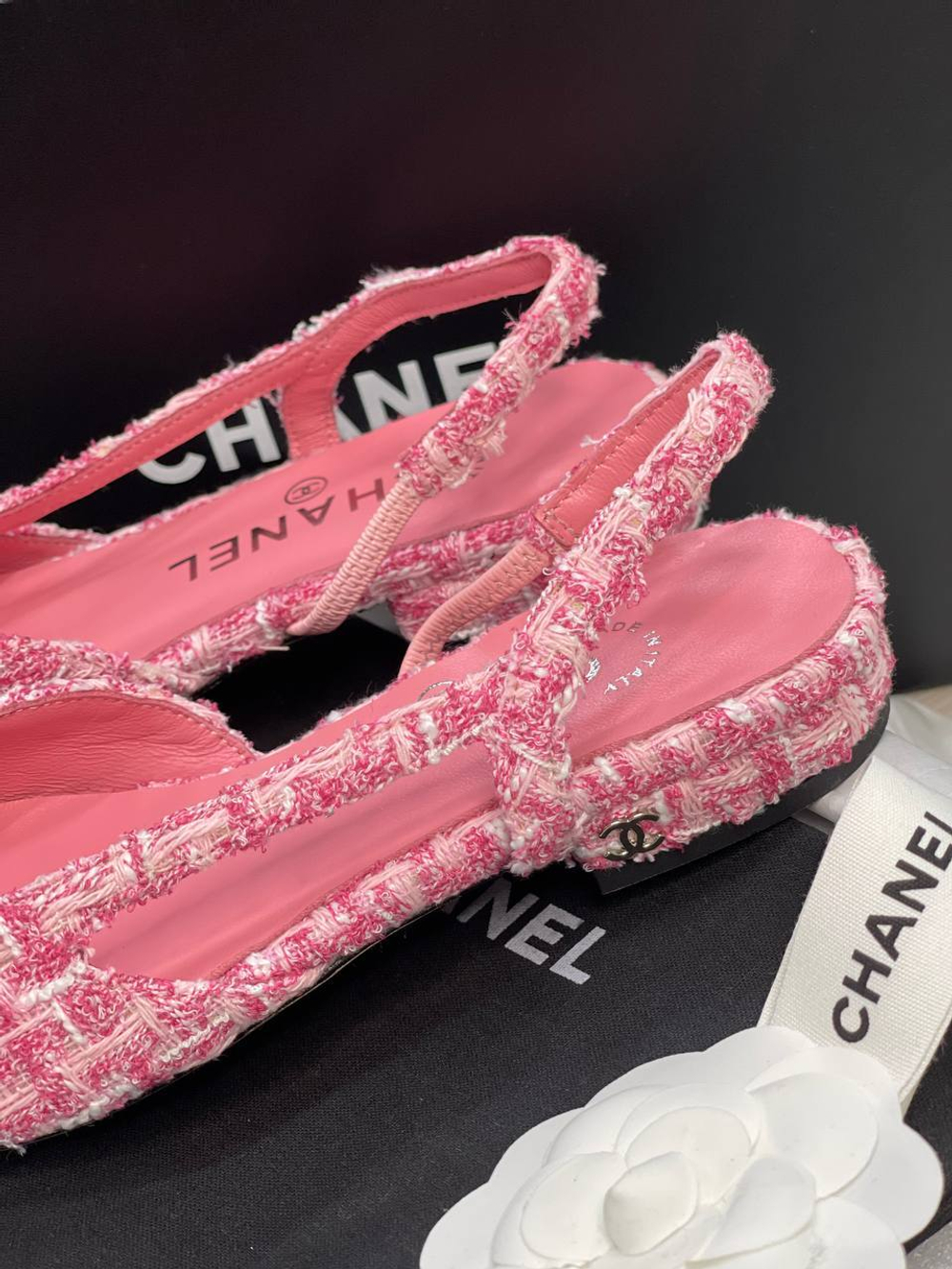 Слингбэки Chanel