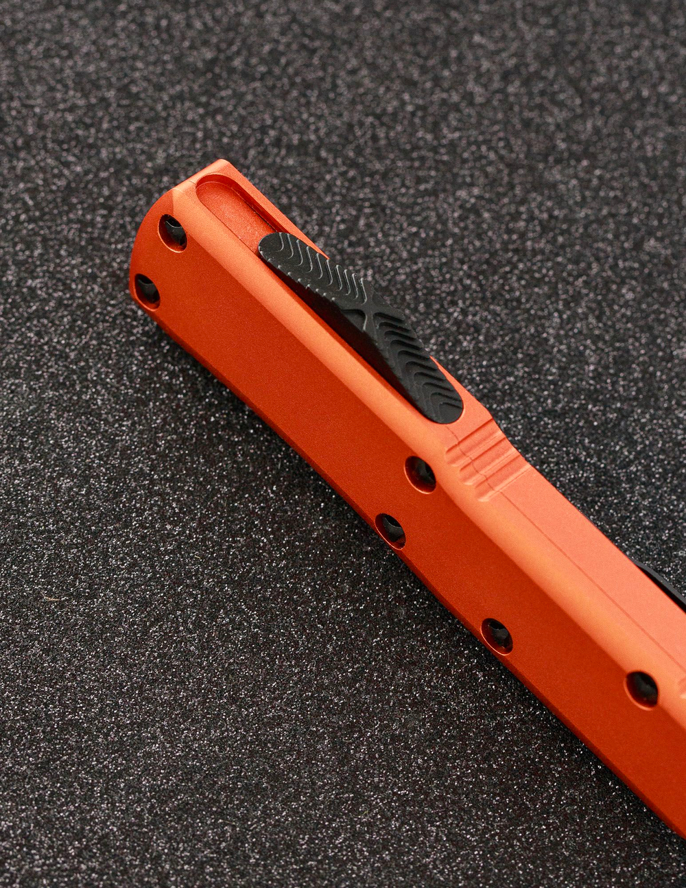 Автоматический складной нож SteelBro UTX-85 Hellhound Black VG-10 719-1OR (оранжевый) фронталка/выкидуха