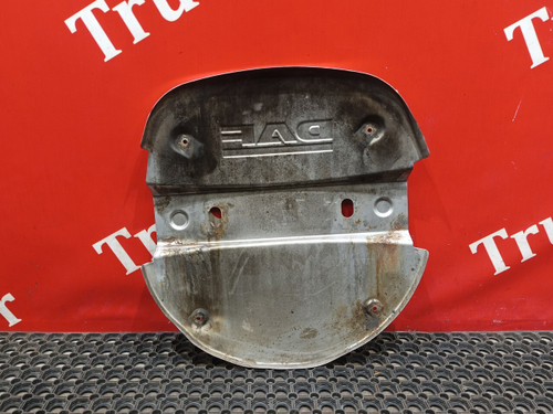 Защита глушителя передняя