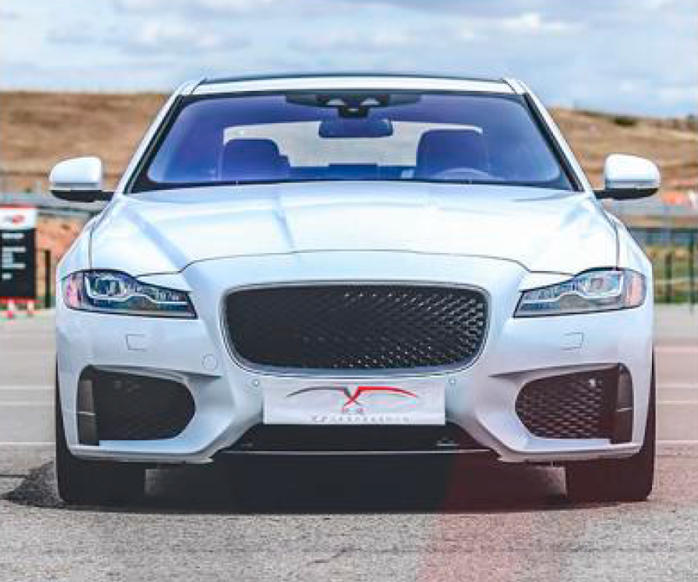 Обвес в стиле XFS для Jaguar XF 2015-2020 Ягуар