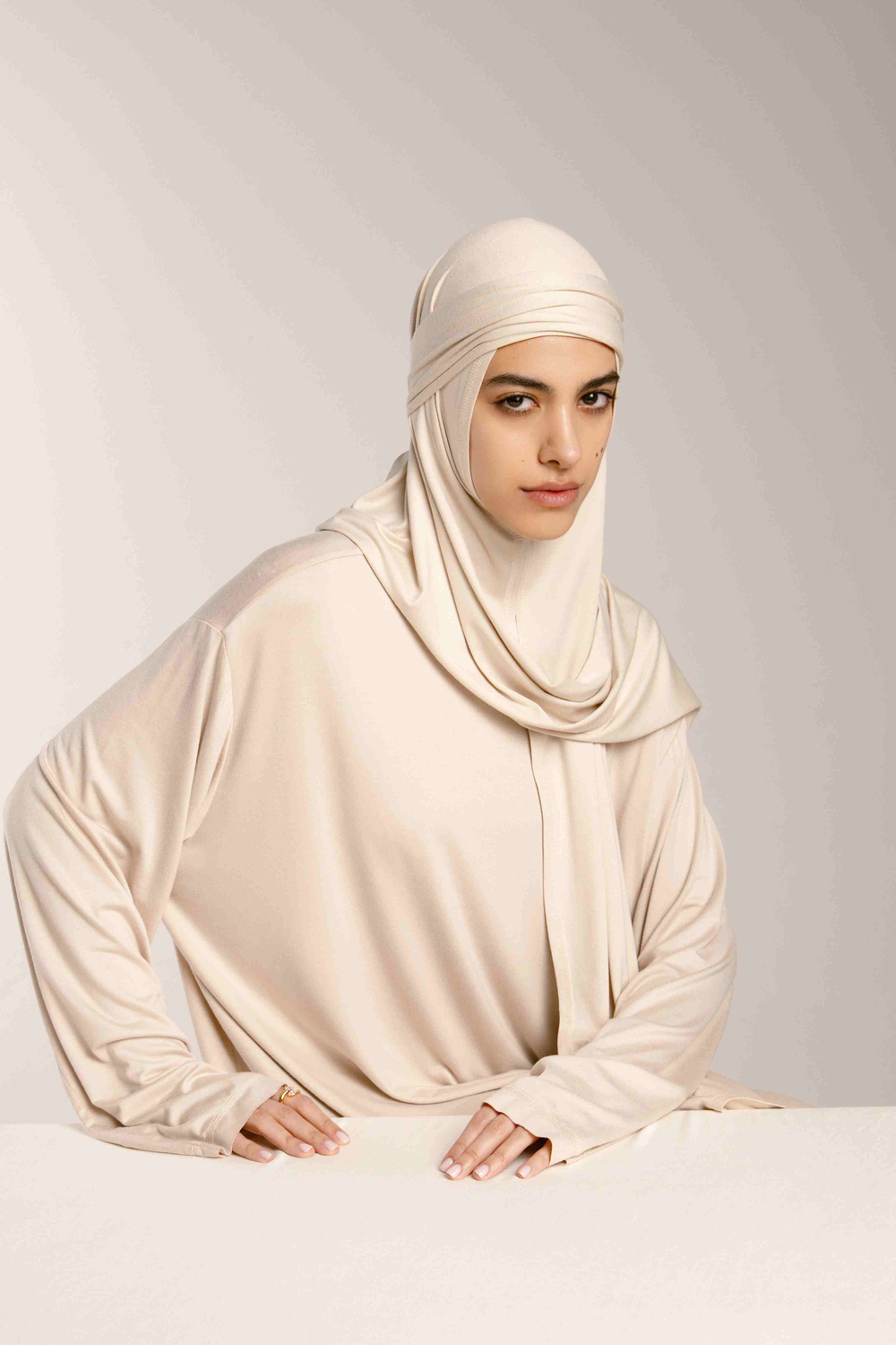 Хиджаб Молик тройка бежевый