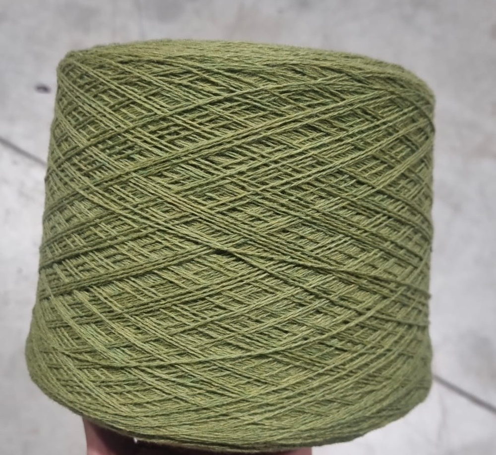 Yak opossum, Biagioli Modesto, 70% беби як 30% пух опуссума, 1400 м/100гр цвет Verde