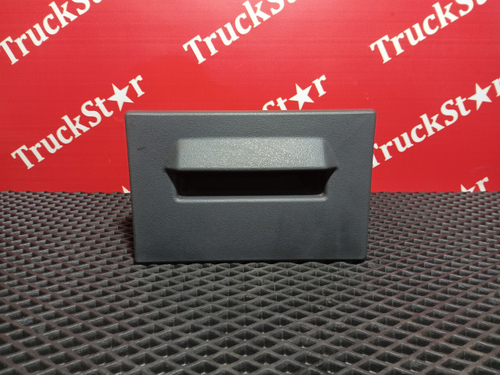 Бардачок выдвижной 2018 г.