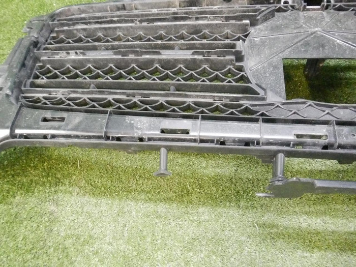 Решетка радиатора Mercedes G W463 (2018-н.в.)