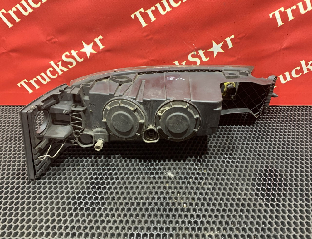 Фара противотуманная правая 2017г