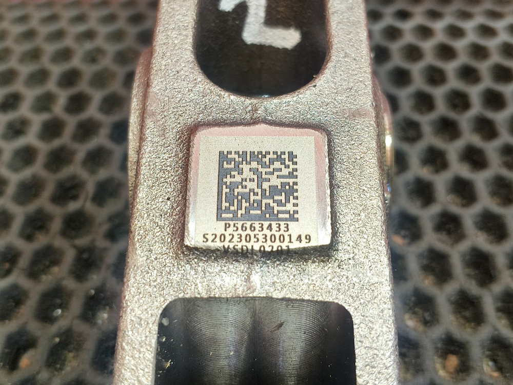 Коромысло впускного клапана 2023г.