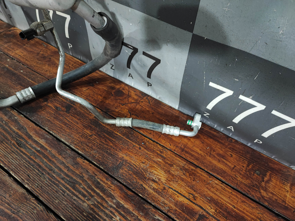 Трубка кондиционера Chery Tiggo 8 Pro Max 22-нв Б/У Оригинал 301000932AA