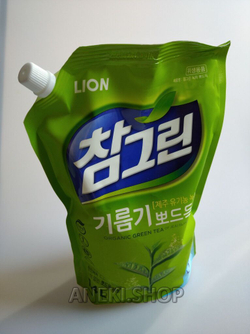 Средство для мытья посуды с экстрактом зеленого чая 1,4 л CJ Lion Chamgreen (мягкая упаковка)