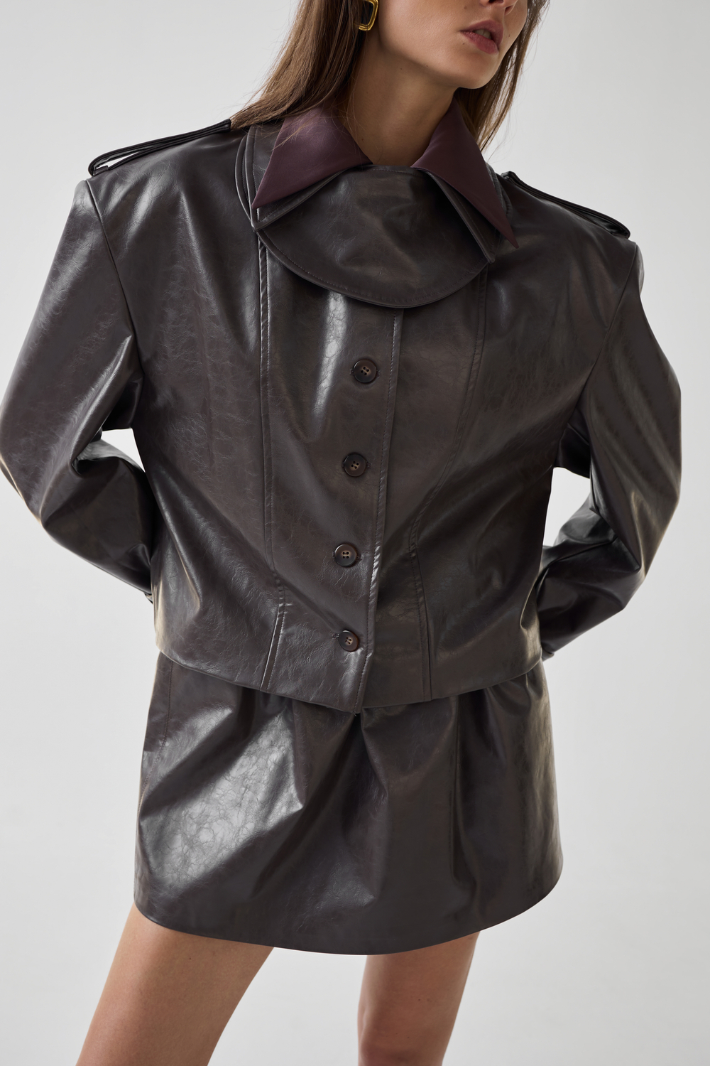 Комплект: куртка и юбка из экокожи