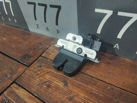 Замок крышки багажника Chery Tiggo 4 18-нв Б/У Оригинал T216305110