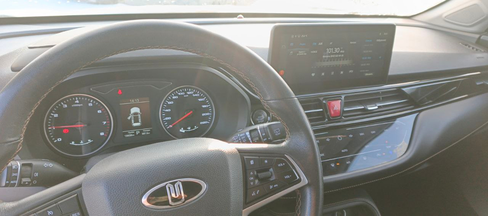 Москвич 3 1,5 CVT Стандарт