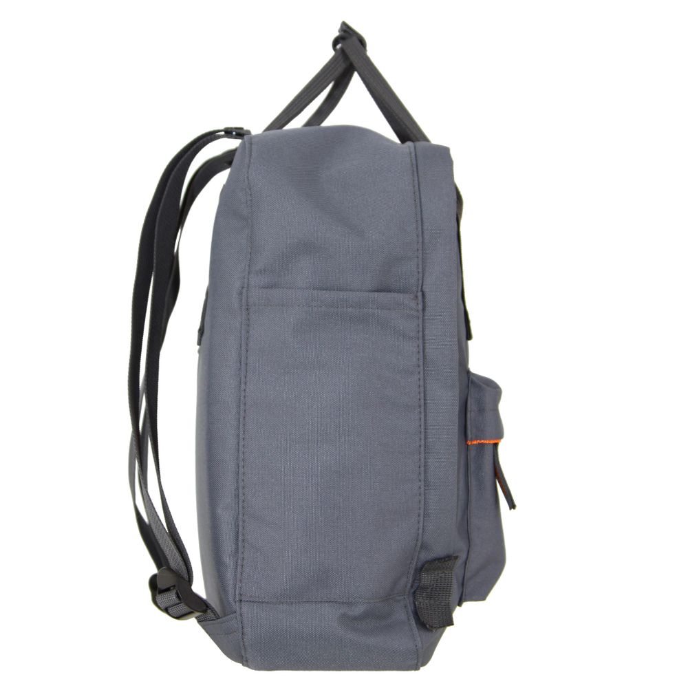 Рюкзак / Разработка и брендирование вышивкой