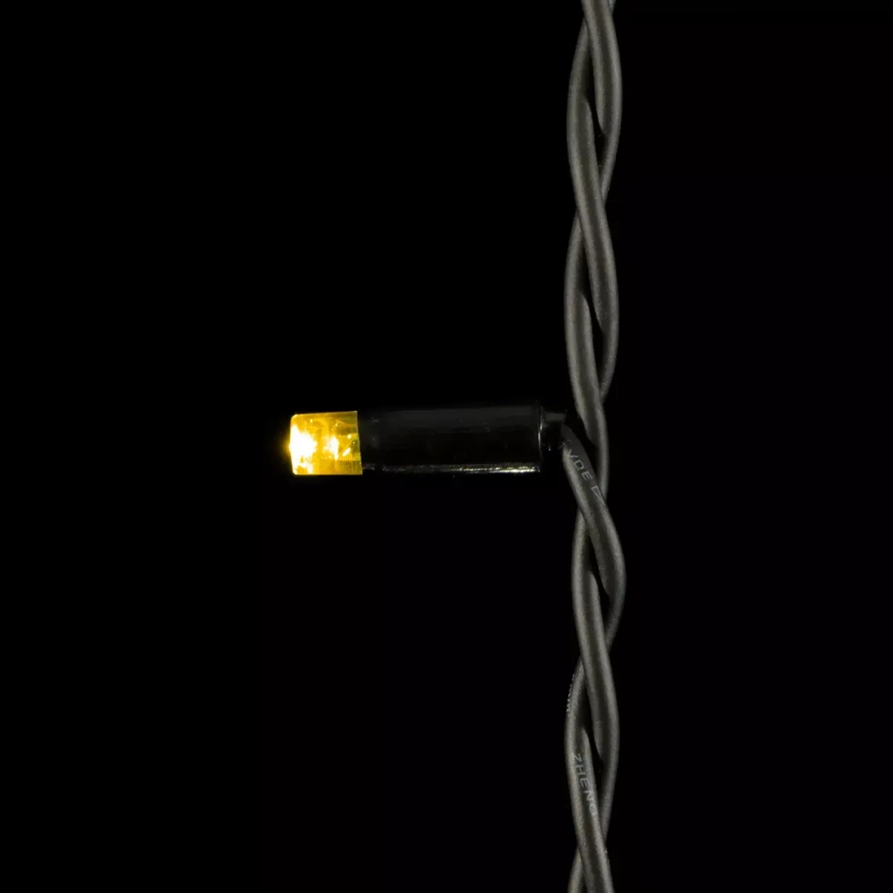 Светодиодный занавес Sealed 2*3 м., 220V., 600 теплых белых LED ламп, черный каучук, Beauty Led (LL602-1-2WW)