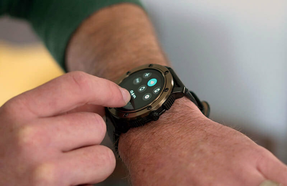 Умные наручные часы Diesel DZT2016 с хронографом