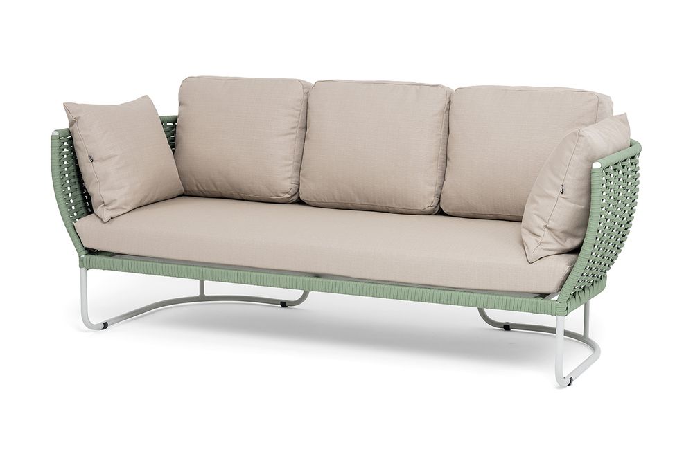 "Фиджи" диван 3-местный плетеный из роупа, каркас алюминий светло-серый (RAL7035) муар, роуп зеленый (KT18-0024) 15 мм tex, ткань Mossle бежевая (160)