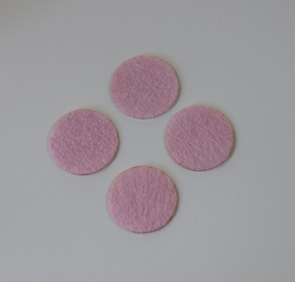Фетровые пяточки 35мм, с прорезями, цвет № 01 светло-розовый (1 уп = 192 шт)