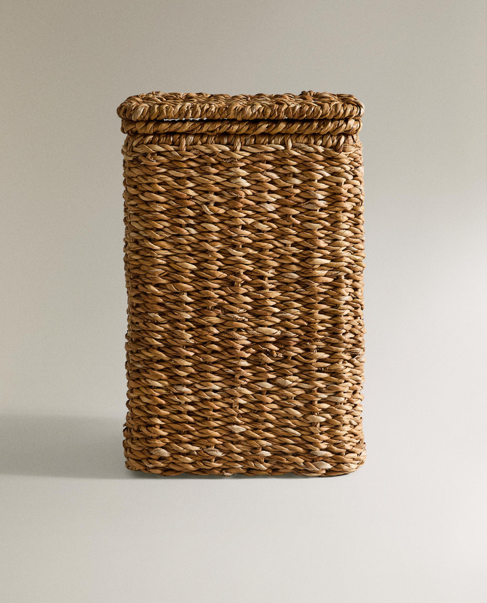 Zara Home Корзина из морской травы, цвет бежевый, 30 см · 3589/049