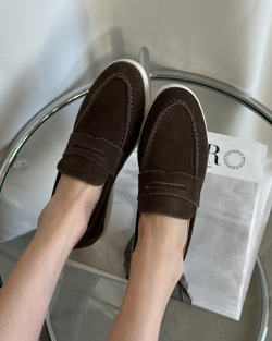 Лоферы из натуральной замши