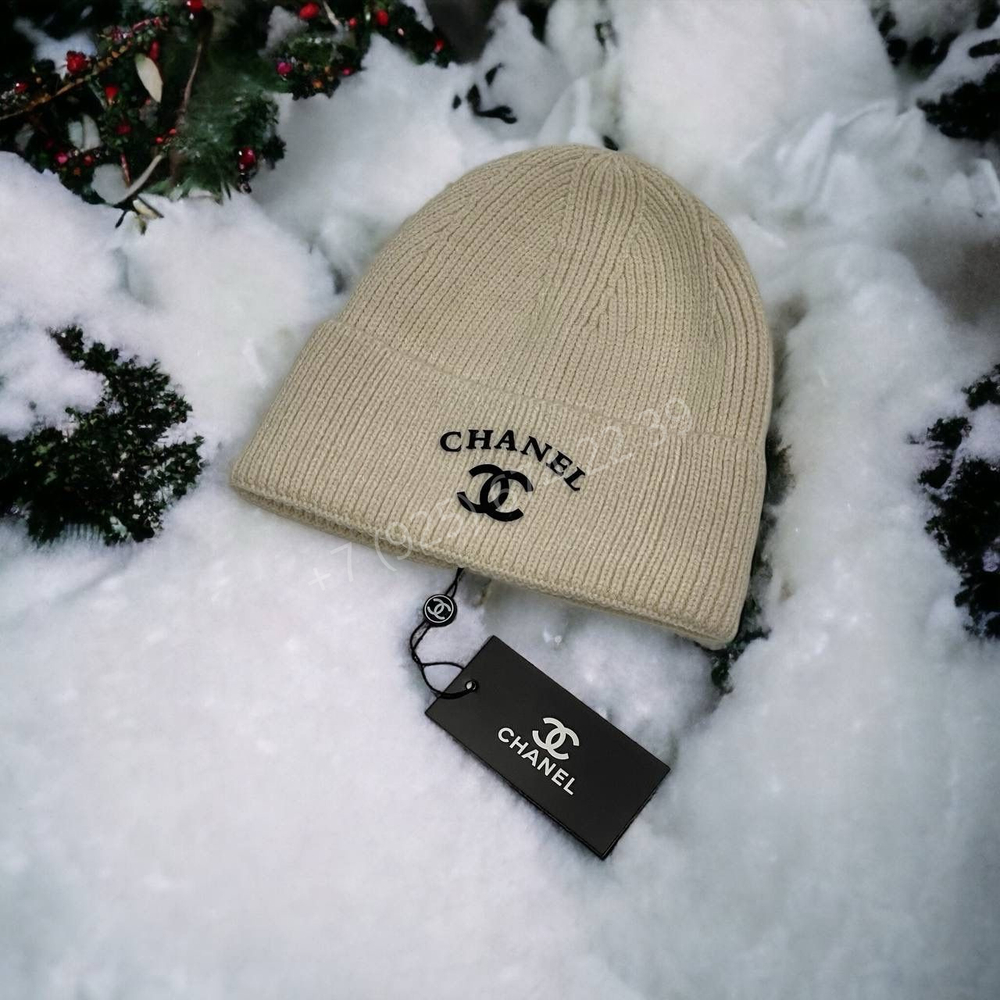 Шапка CHANEL