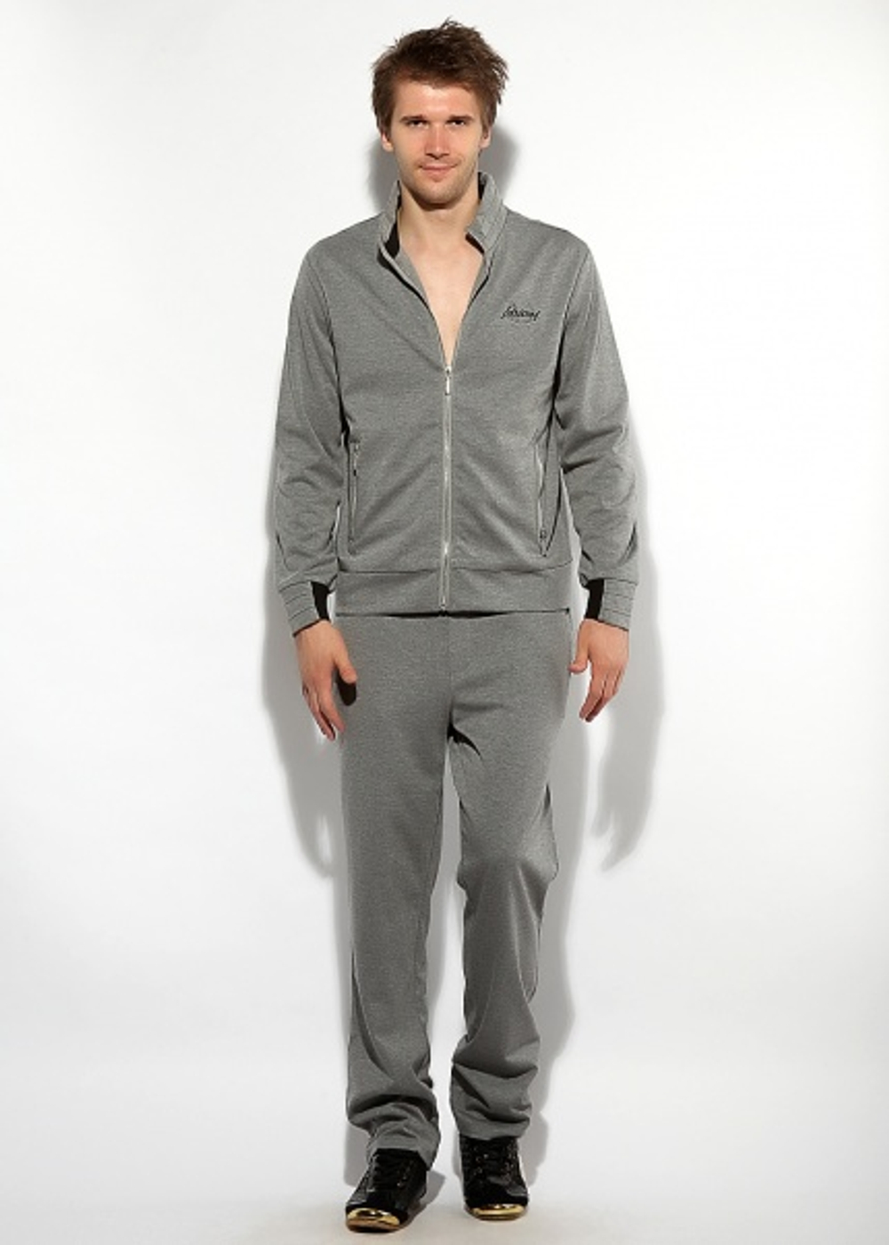 спортивные костюмы