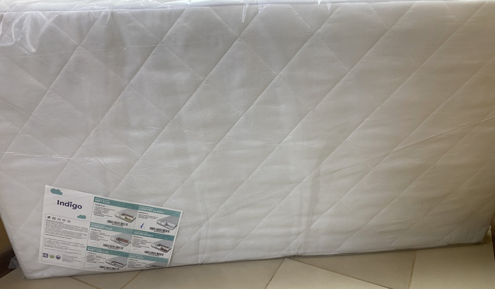 Матрас в детскую кроватку Indigo Comfort Classic с синтетическим наполнителем, верх -съемный чехол из микрофибры, размер (119/59/12 см))