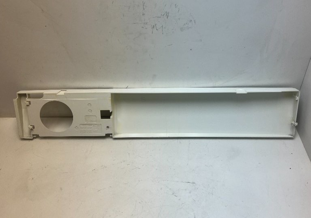 WFC2063OE кт79 Декоративная панель для стиральной машины Bosch WFC2063OE б/у