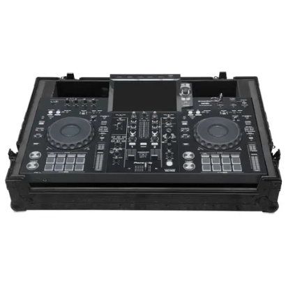 Кейс UDG Ultimate Flight Case Pioneer XDJ-RX3 Black Plus (Wheels)