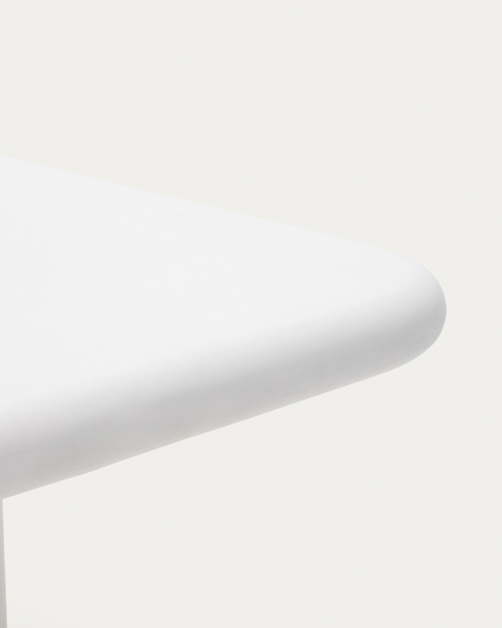 Уличный стол Addaia цемент, белый 135 x 135 см