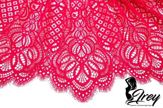 01-58 Кружево шантильи 25 см, красный 100