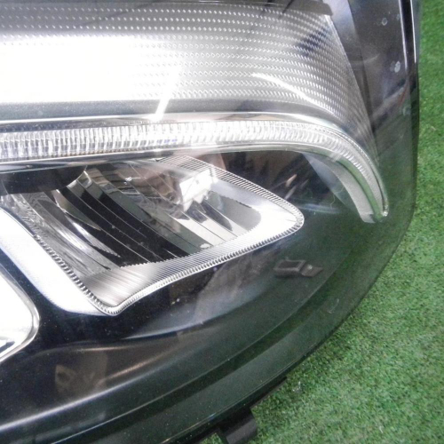 Фара правая Mercedes GLC X253 (2015-2019) LED