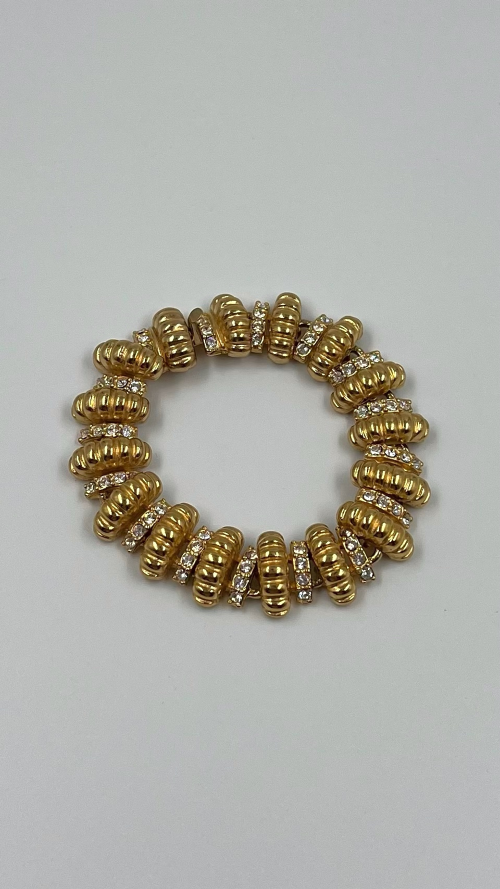 Браслет с кристаллами JBK