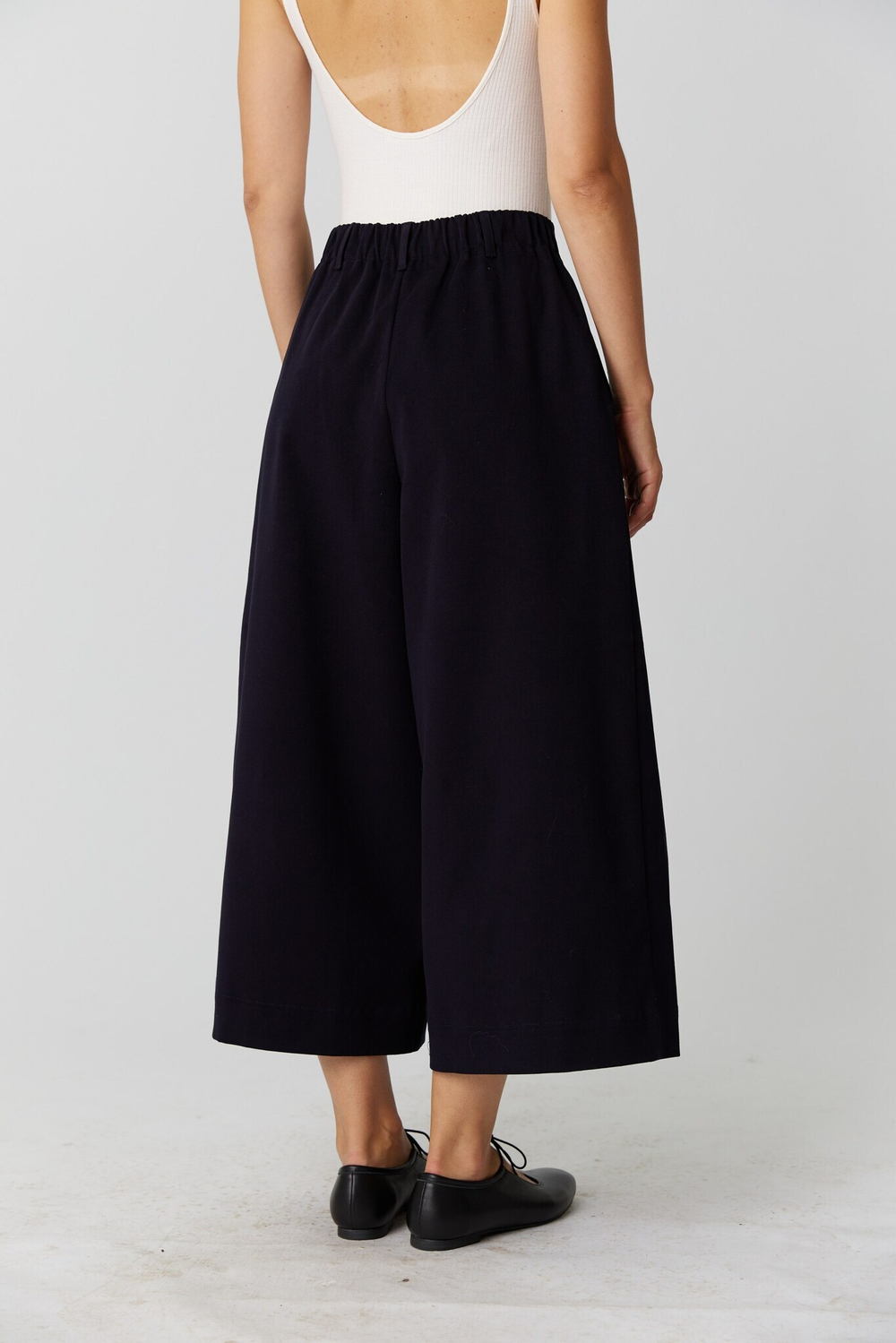 Кюлоты темно-синего цвета из бархатистого хлопка