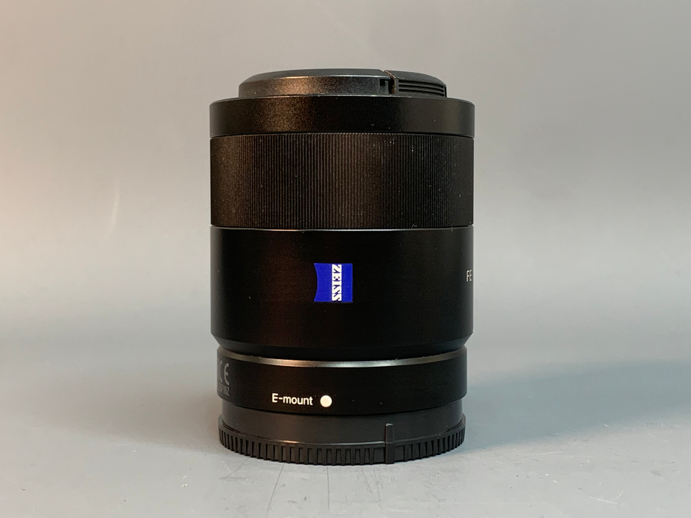 Sony FE 55mm f/1.8 ZA