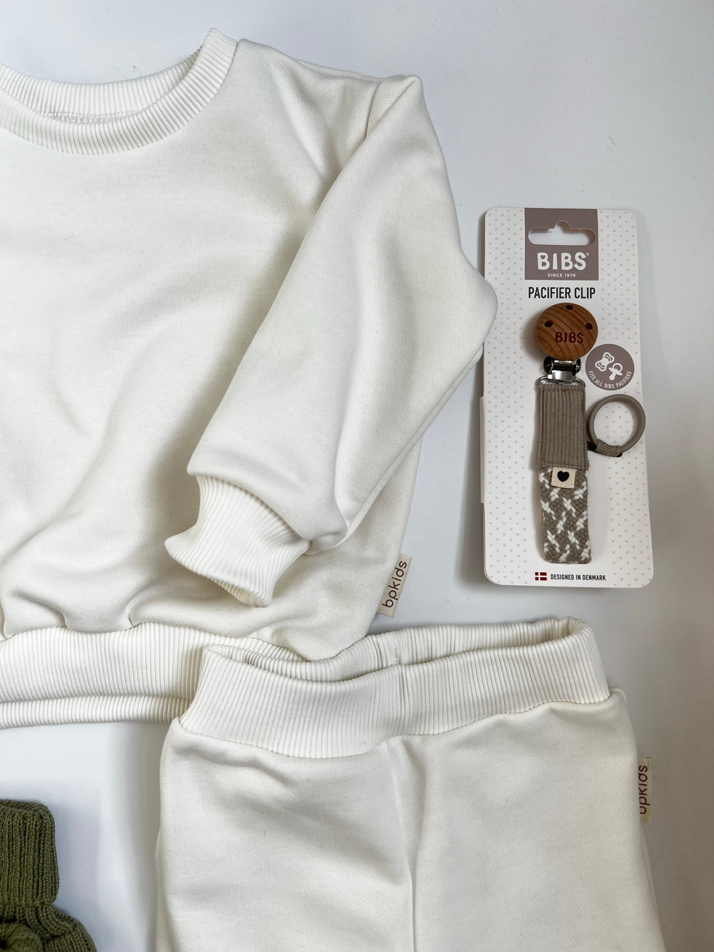 Свитшот + штанишки oversized молоко