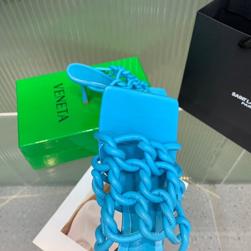 Bottega Veneta Stretch Twist Mule