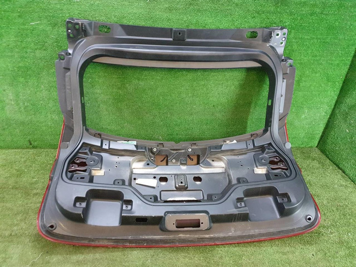 Крышка багажника Jaguar F-PACE (2016-2020)