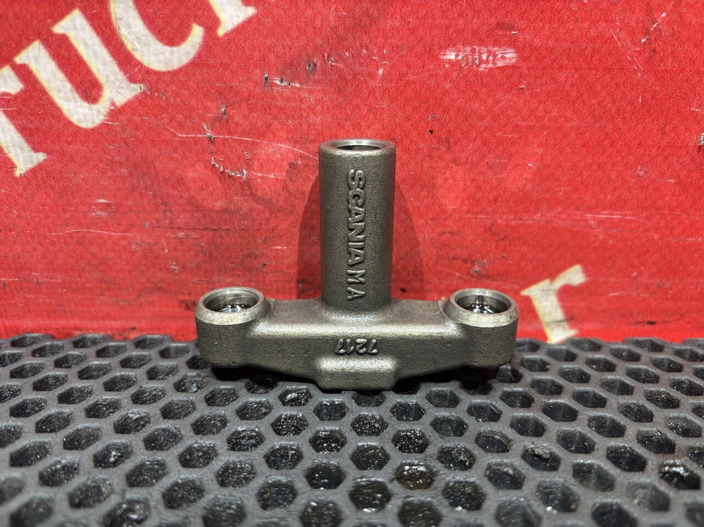 Коромысло клапана 2021г.