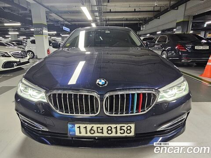 BMW 5 Series (G30) 520i Luxury (08.2020)
