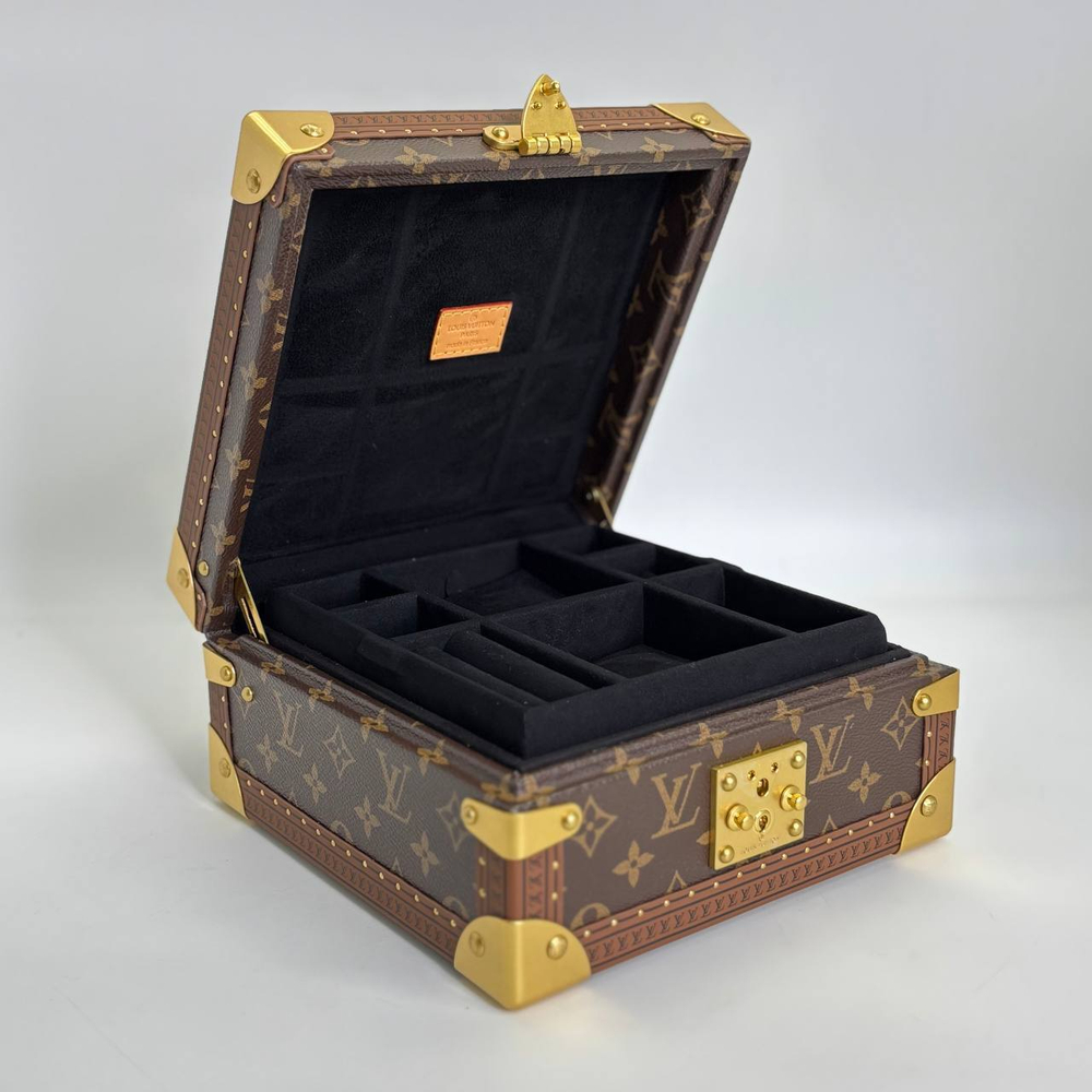 Шкатулка Louis Vuitton