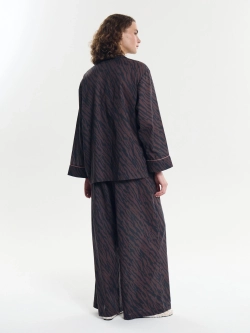 Костюм с брюками CLASSY EXOTIC